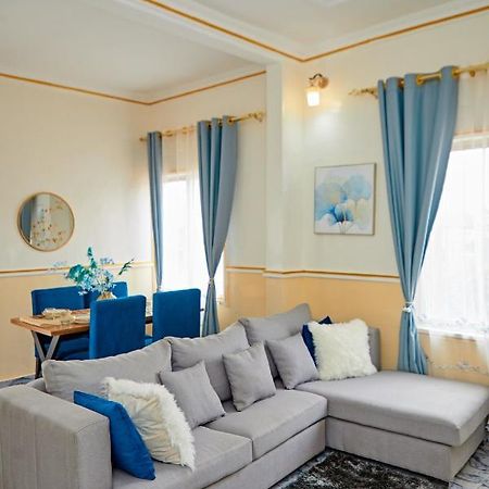 Appartement Avec Vue Panoramique Two Or Three Rooms ยาอุนเด ภายนอก รูปภาพ