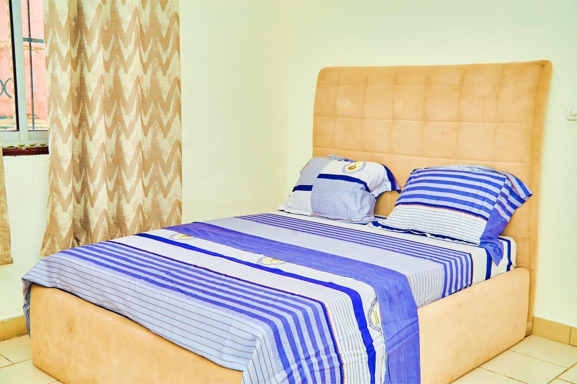 Appartement Avec Vue Panoramique Two Or Three Rooms ยาอุนเด ภายนอก รูปภาพ